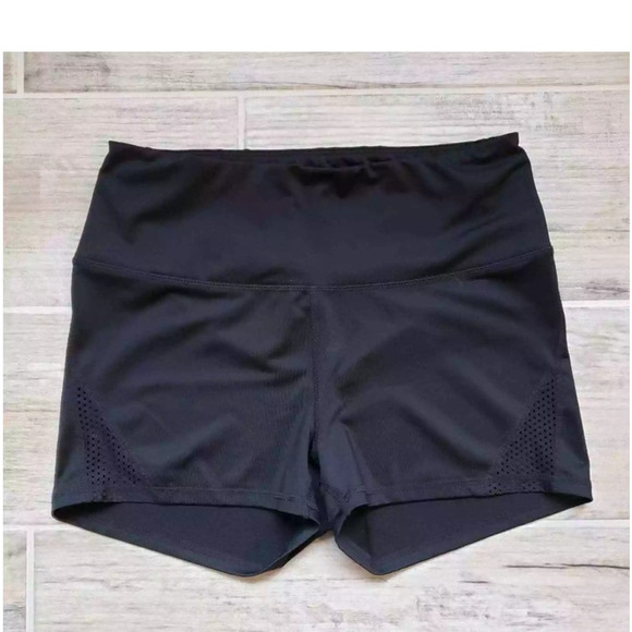 Z by Zella High Waist Stretch Shorts Sz Large (10/12) Juniors Black NWT Bike GYM - Picture 2 of 4